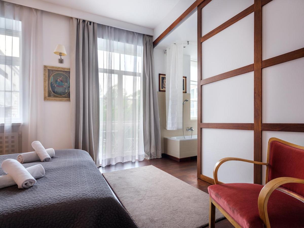 Tyzenhauz Apartments Krowoderska Street Krakau Buitenkant foto
