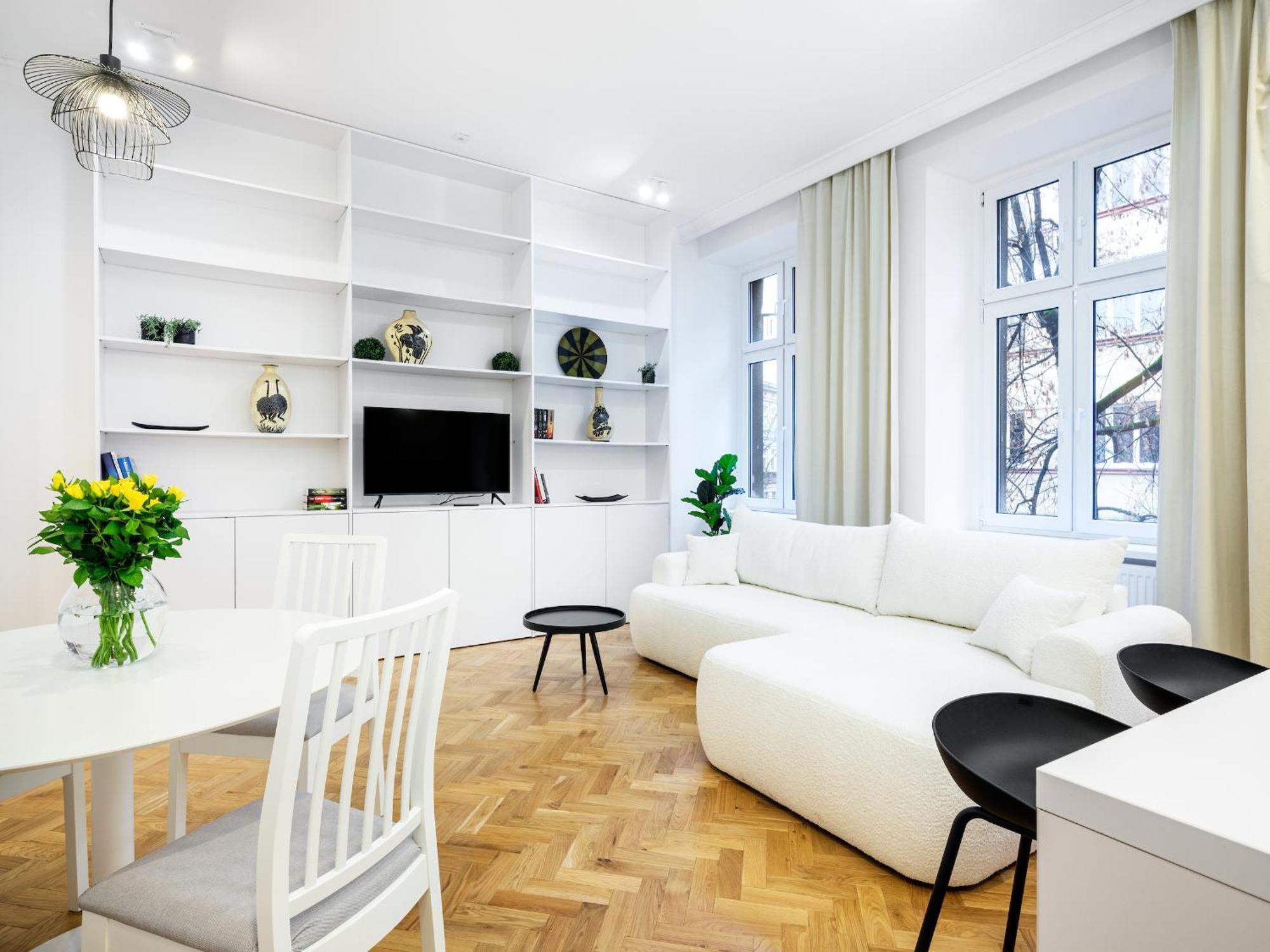 Tyzenhauz Apartments Krowoderska Street Krakau Buitenkant foto