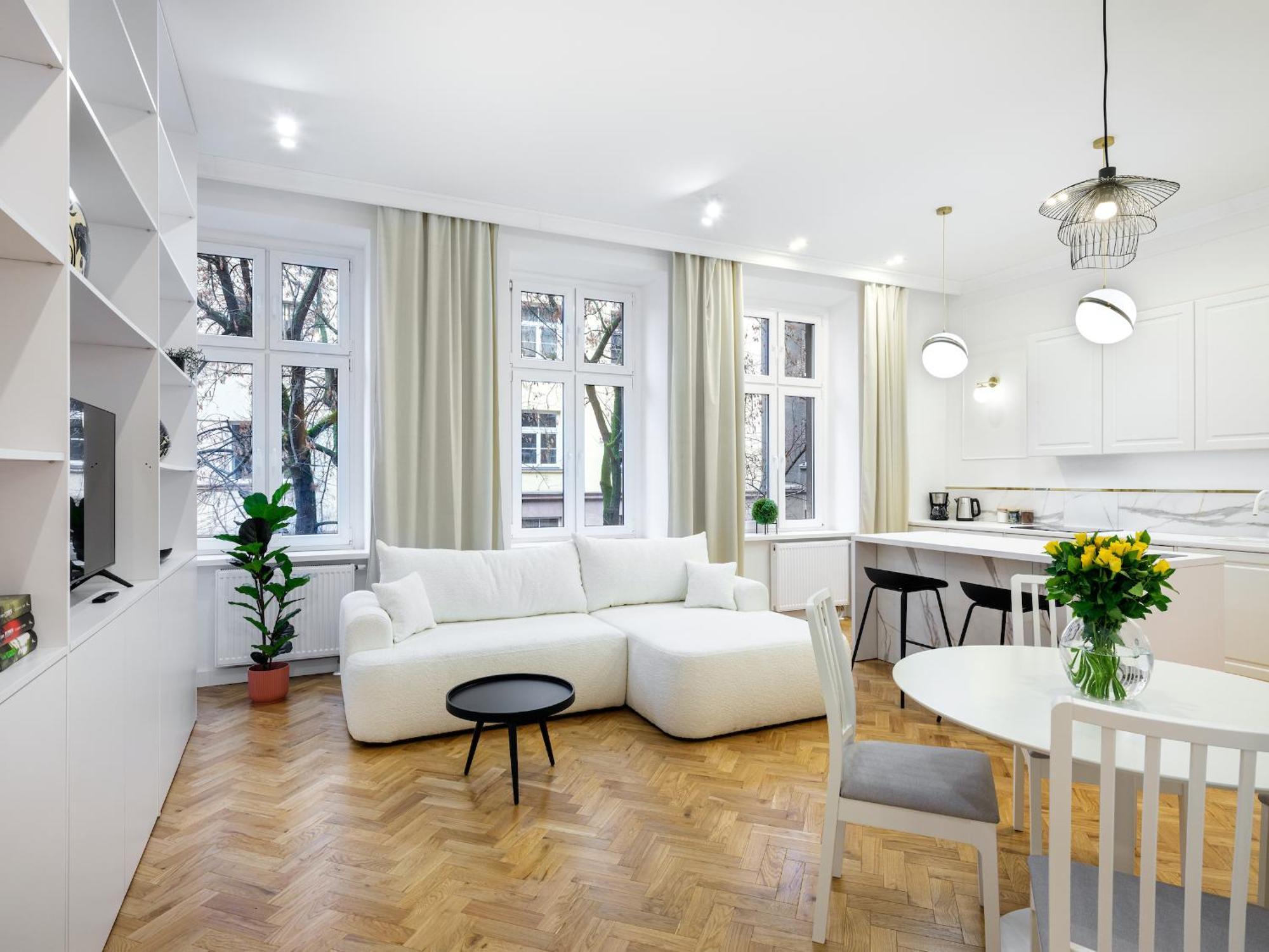 Tyzenhauz Apartments Krowoderska Street Krakau Buitenkant foto